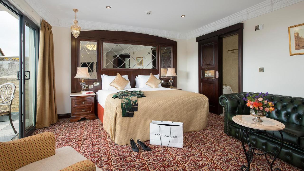 The George Street Hotel Oxford Exterior foto A suite at the hotel